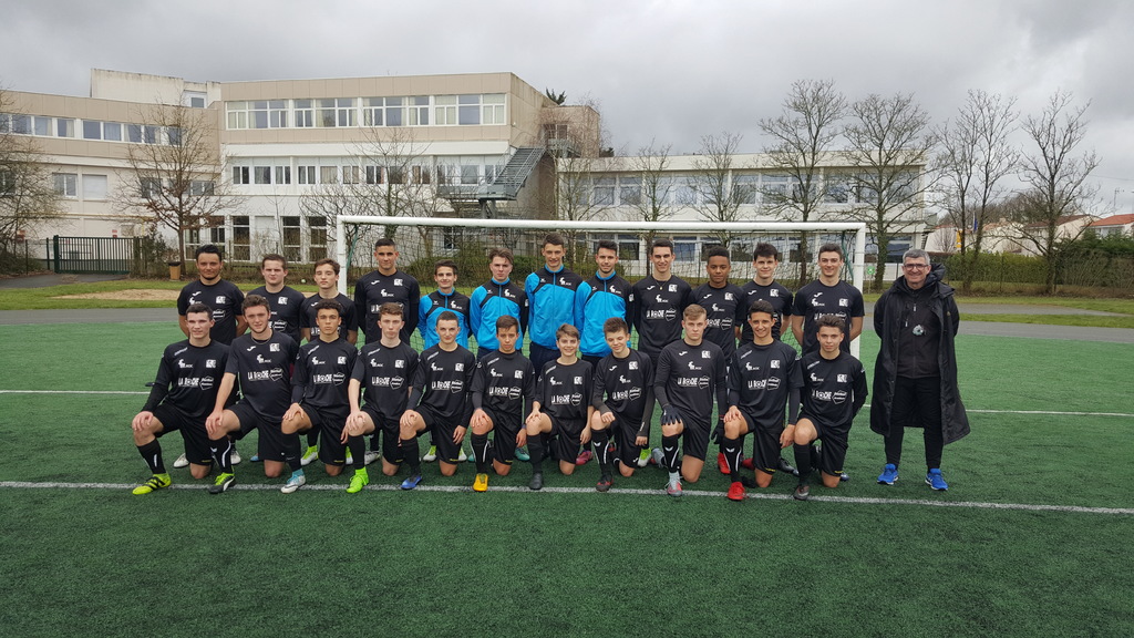 LE ROC VICE CHAMPION DE FRANCE LA ROCHE VENDEE FOOTBALL Site