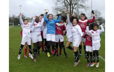 U14 F : BONNE HUMEUR ET PRIVILÈGE 