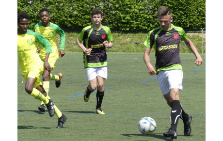 U14 ÉLITE : LE FCN PLUS FORT QUE LA ROCHE VF !