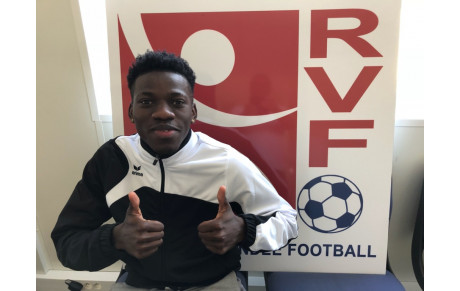 BÉBÉTO ATOUKOU SIGNE À LA ROCHE VF