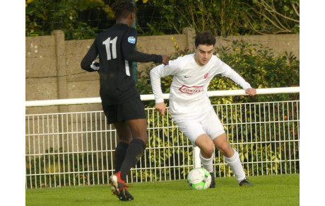 NTIONAL U17 : LA ROCHE VF SIGNE SA PREMIÈRE VICTOIRE À DOMICILE