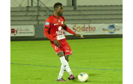 LA ROCHE VF PREND LES TROIS POINTS DE LA VICTOIRE À CHÂTEAUBRIAND